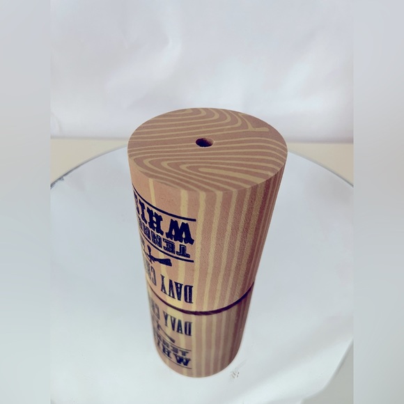 Davey Crockett Tennessee Whiskey Coozie - Picture 4 of 4